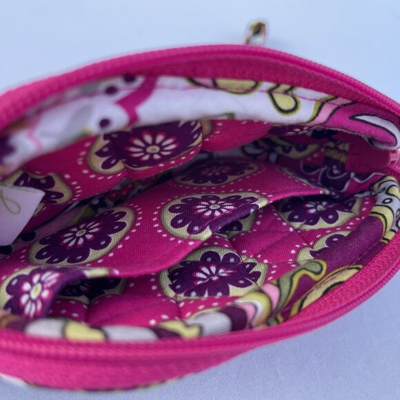 Vera Bradley Wristlet Very Berry Paisley - Picture 3 of 6